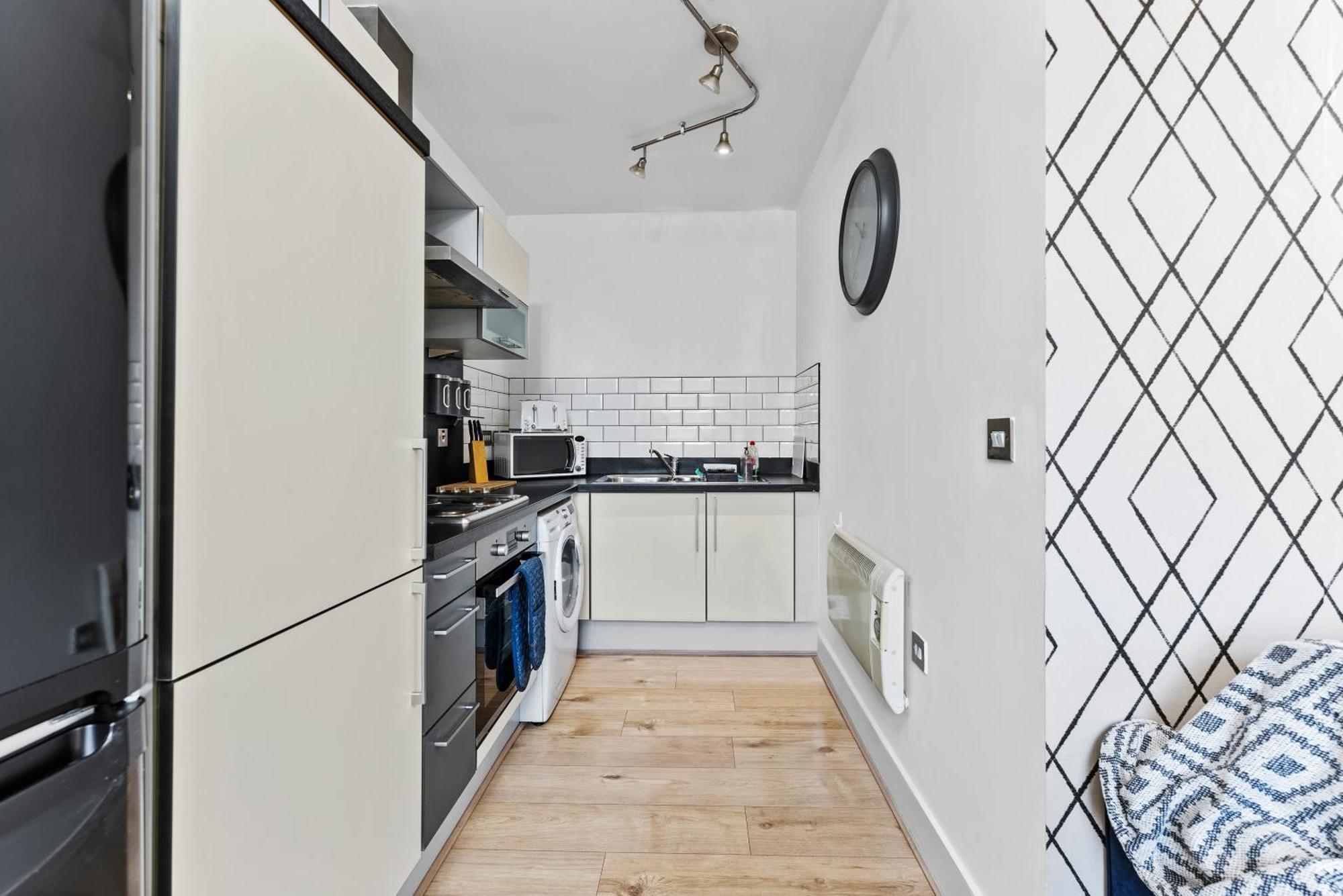 30 Percent Off! Lovely Yorkshire Duplex - Sleeps 6 - Netflix ดิวสเบอรี ภายนอก รูปภาพ